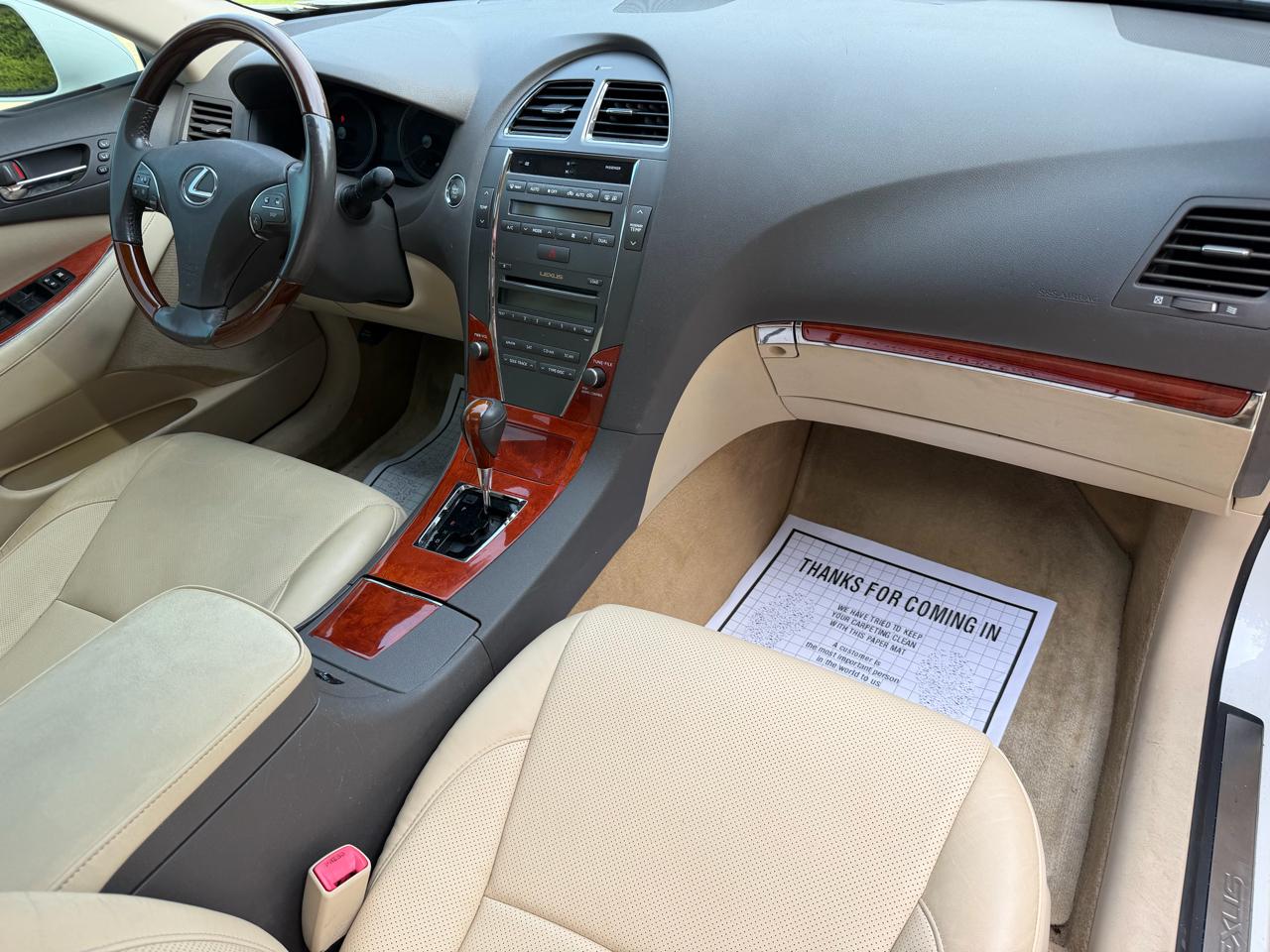 Lexus ES 350 Sedan 2011