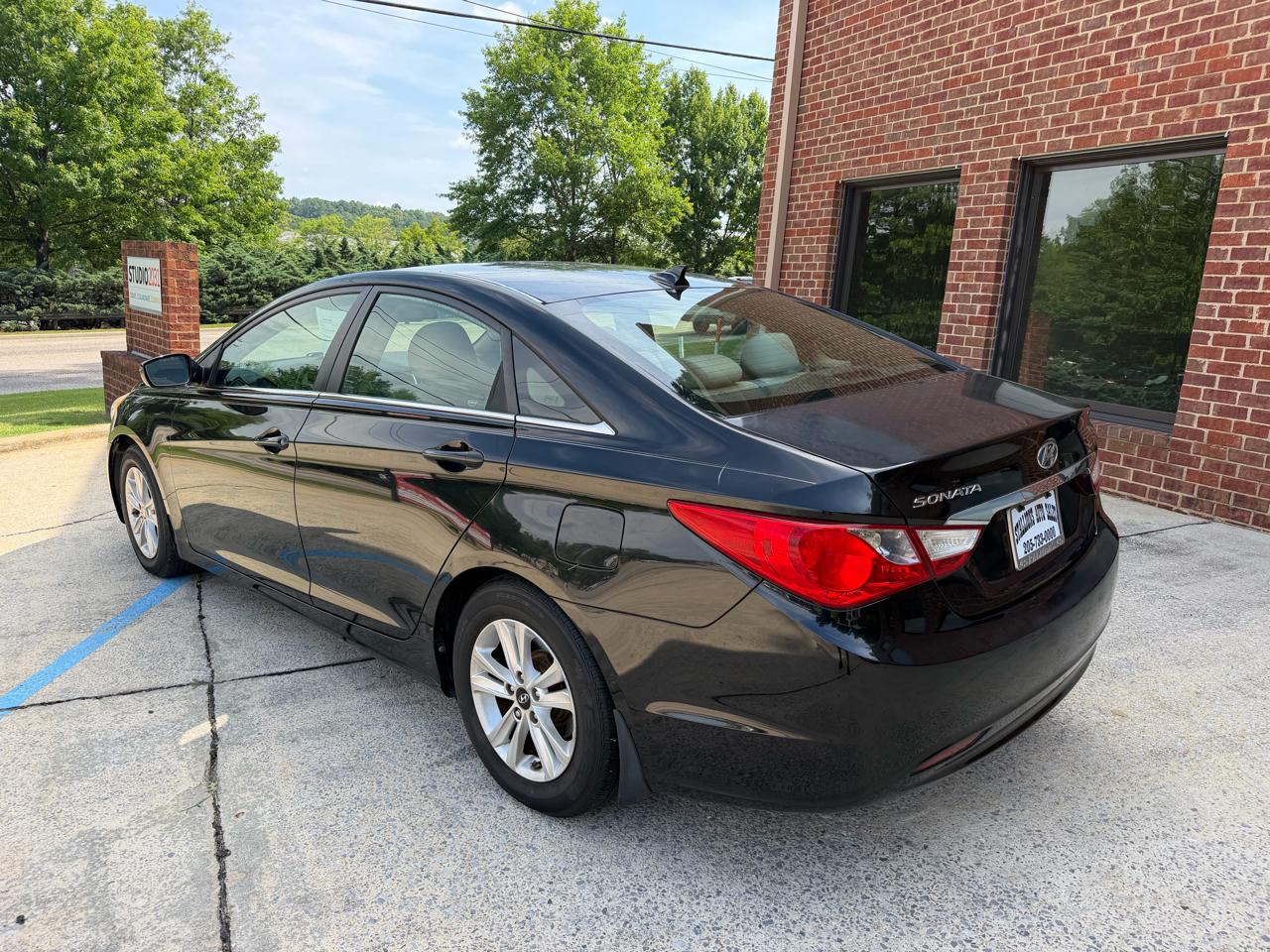 Hyundai Sonata GLS Auto 2012