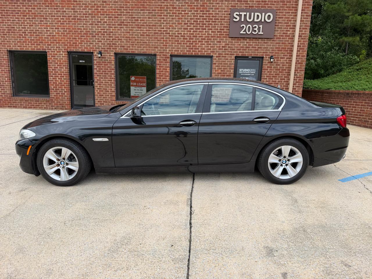 BMW 5-Series 528i 2012