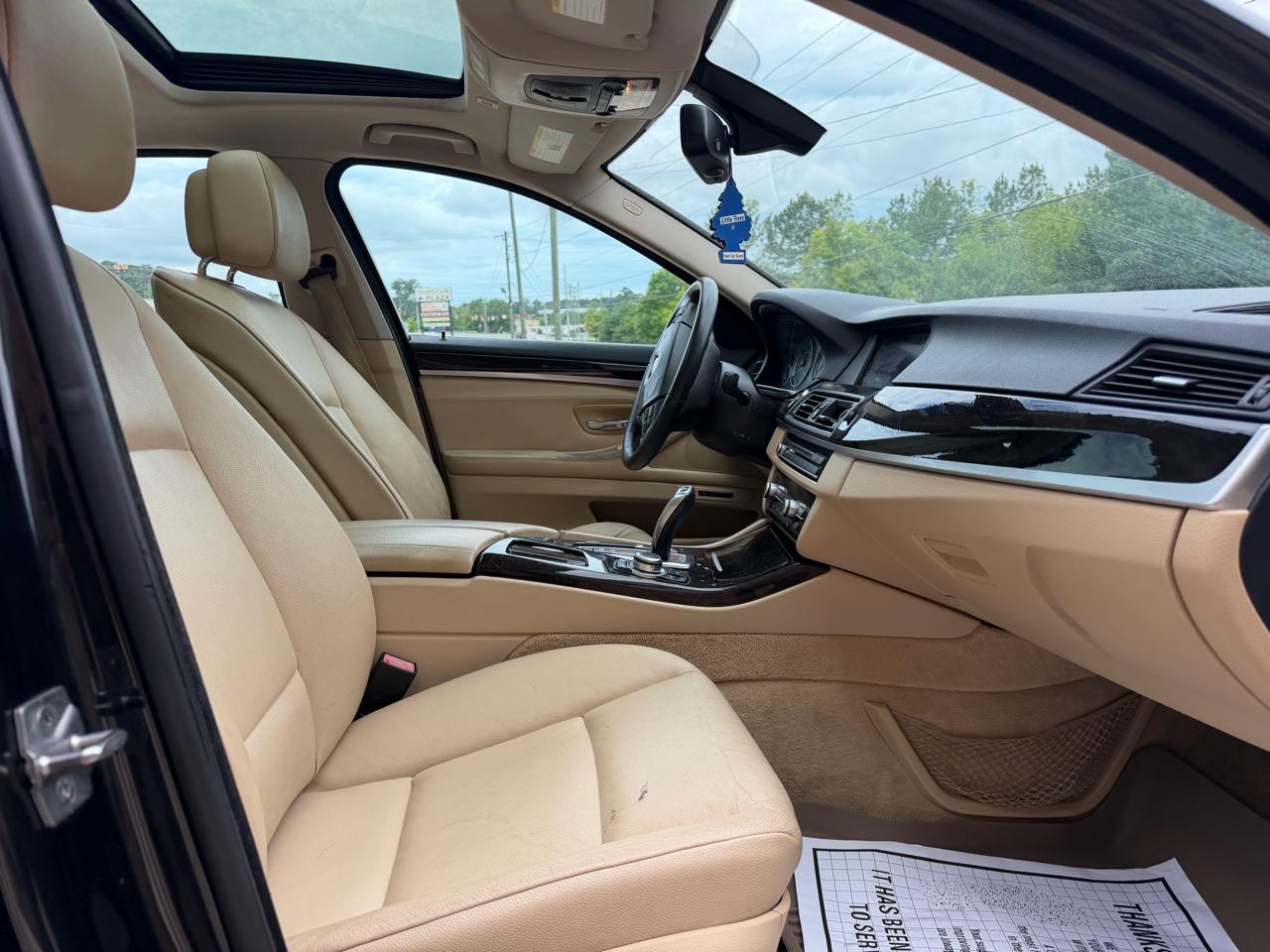 BMW 5-Series 528i 2012