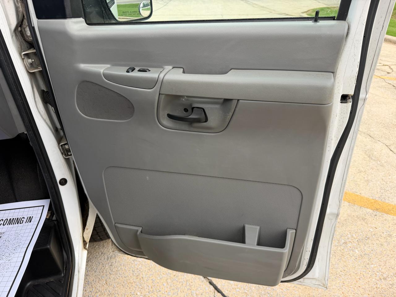 Ford Econoline E-350 Extended 2008