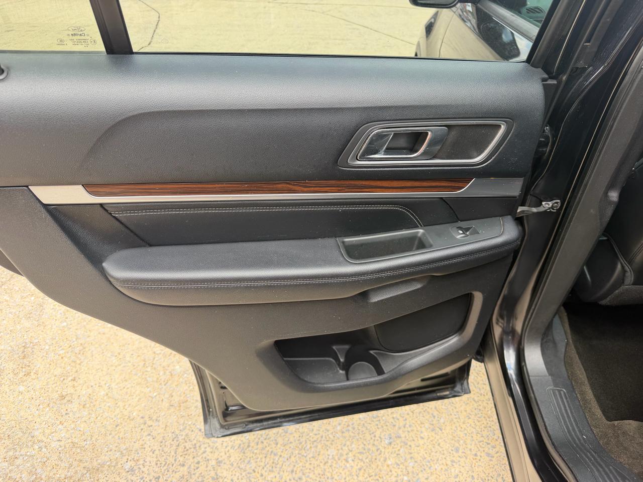 Ford Explorer Limited 4WD 2016