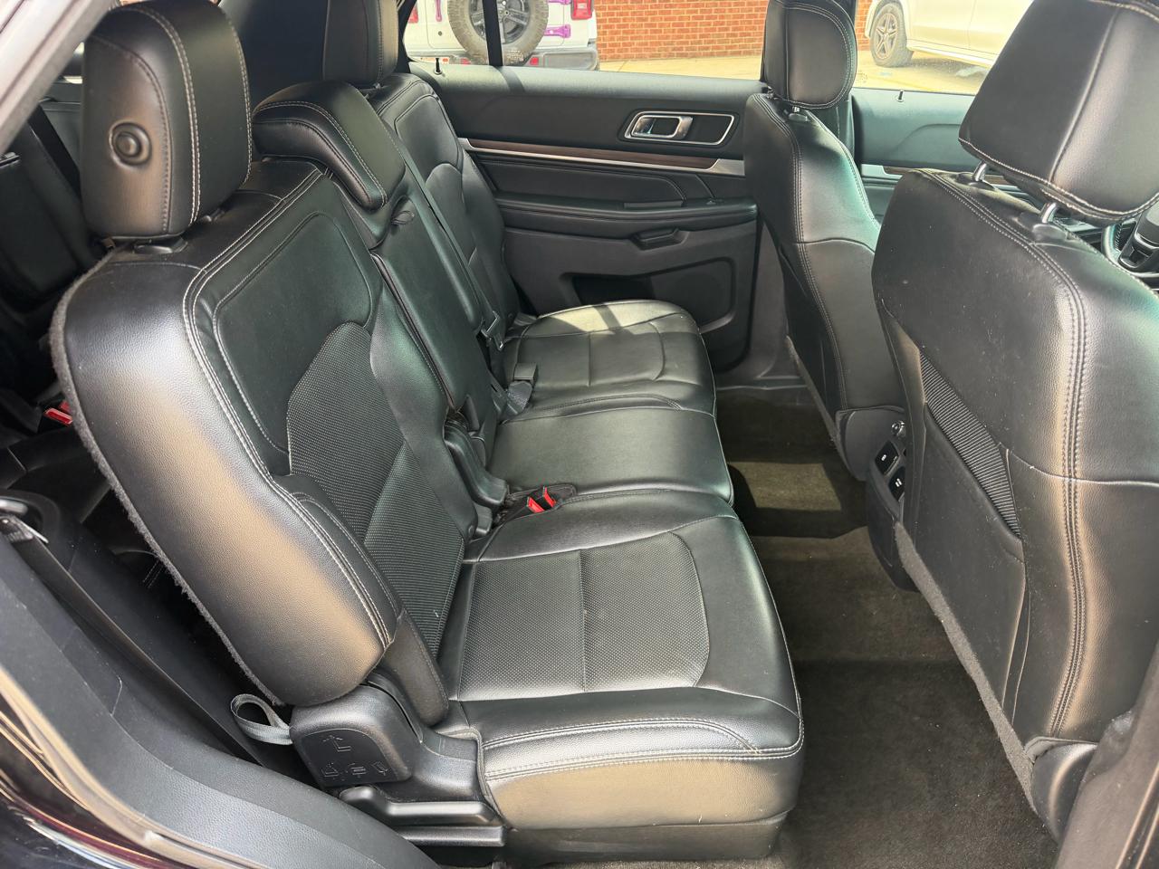 Ford Explorer Limited 4WD 2016