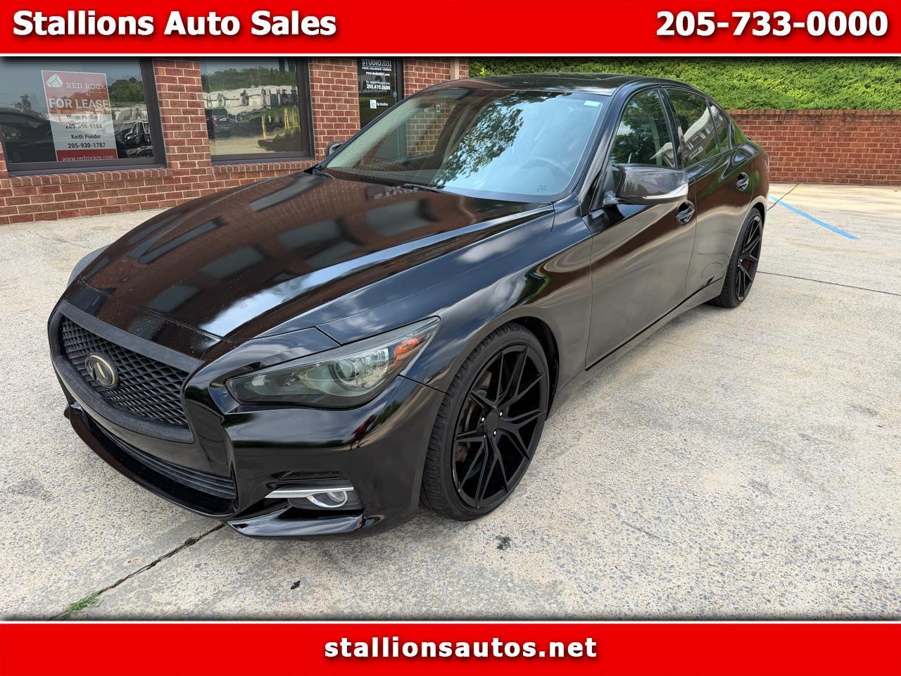 2015 INFINITI Q50 Premium's photo