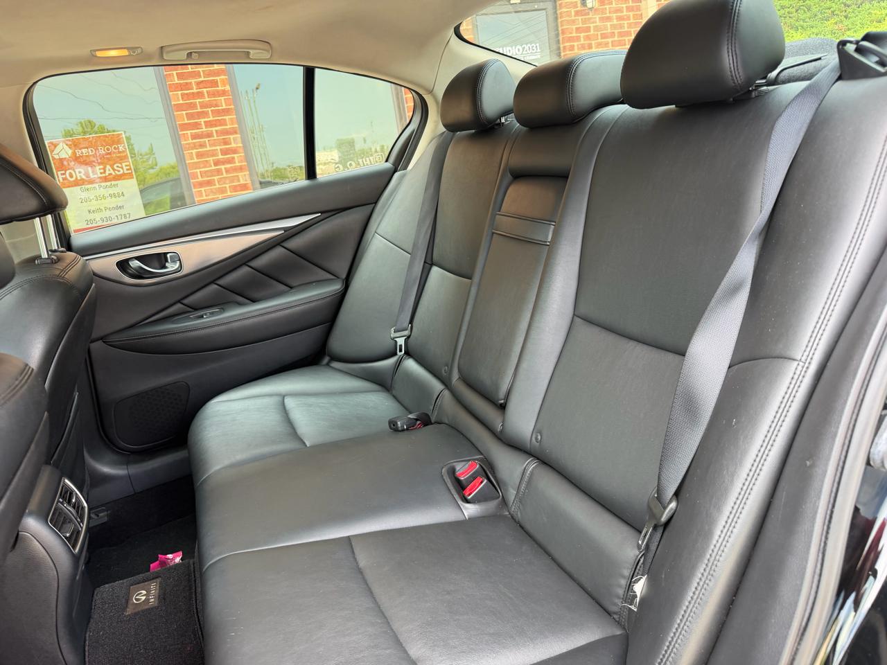 Infiniti Q50 Base 2015