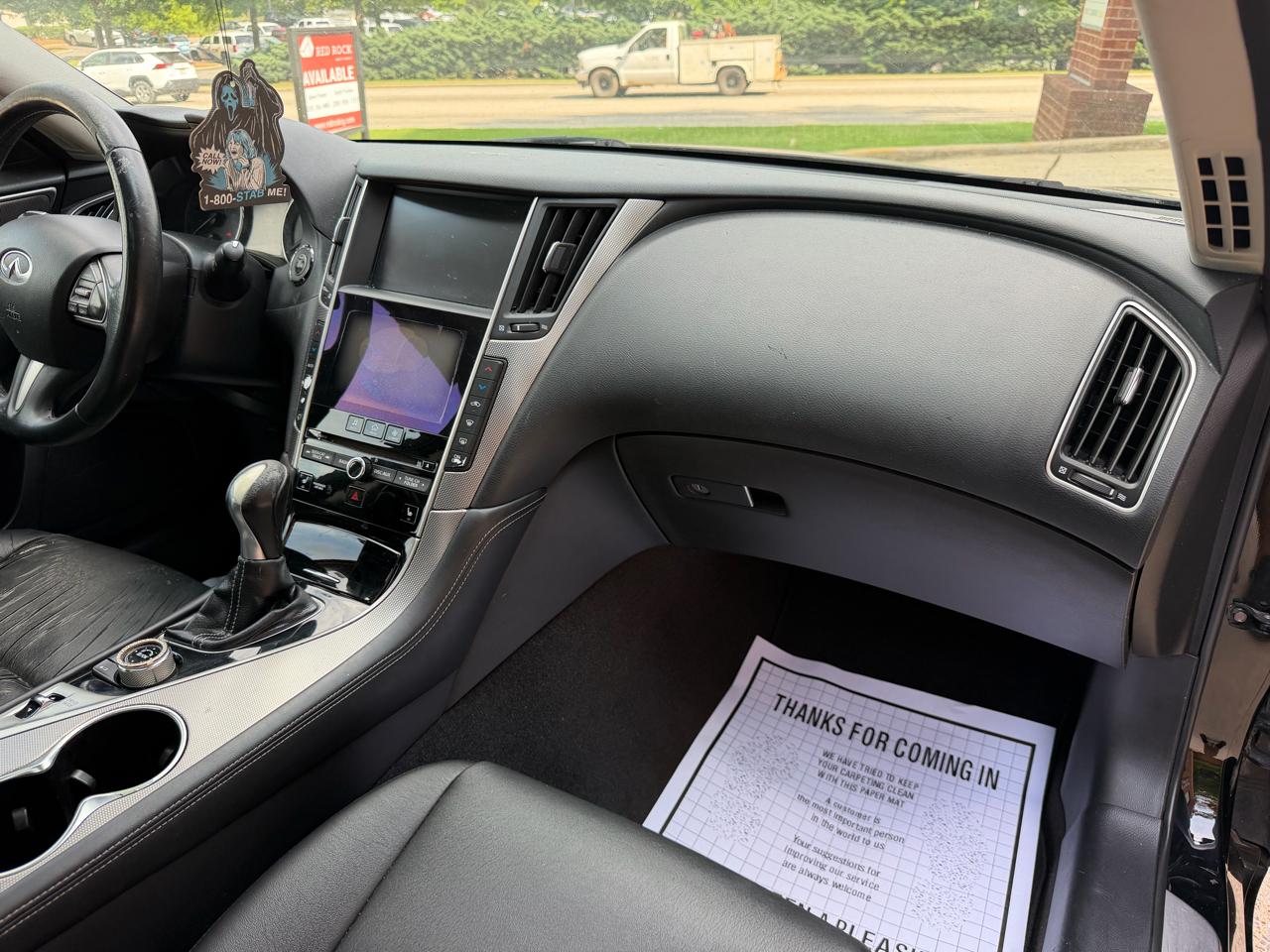 Infiniti Q50 Base 2015