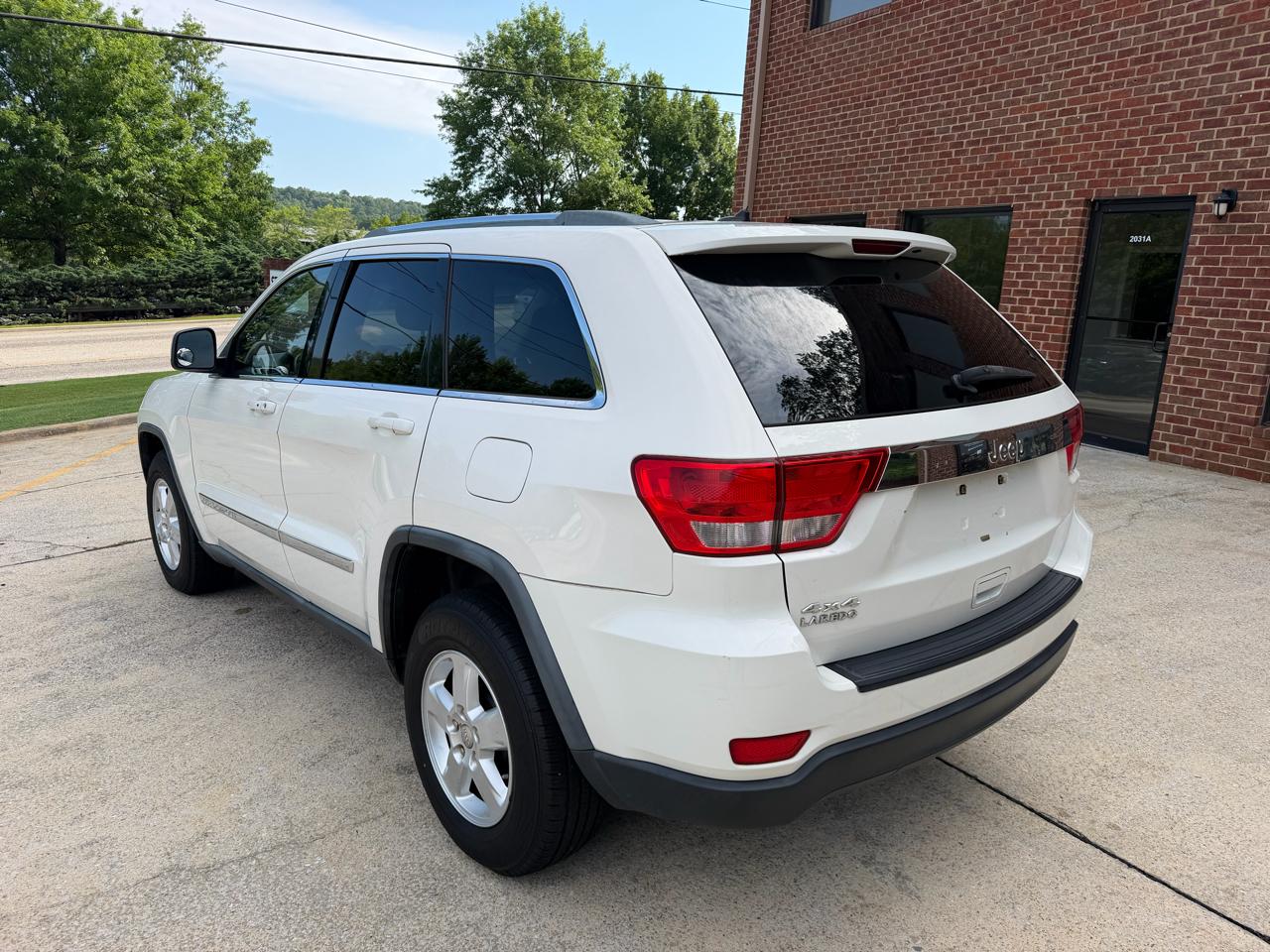 Jeep Grand Cherokee Laredo 4WD 2012