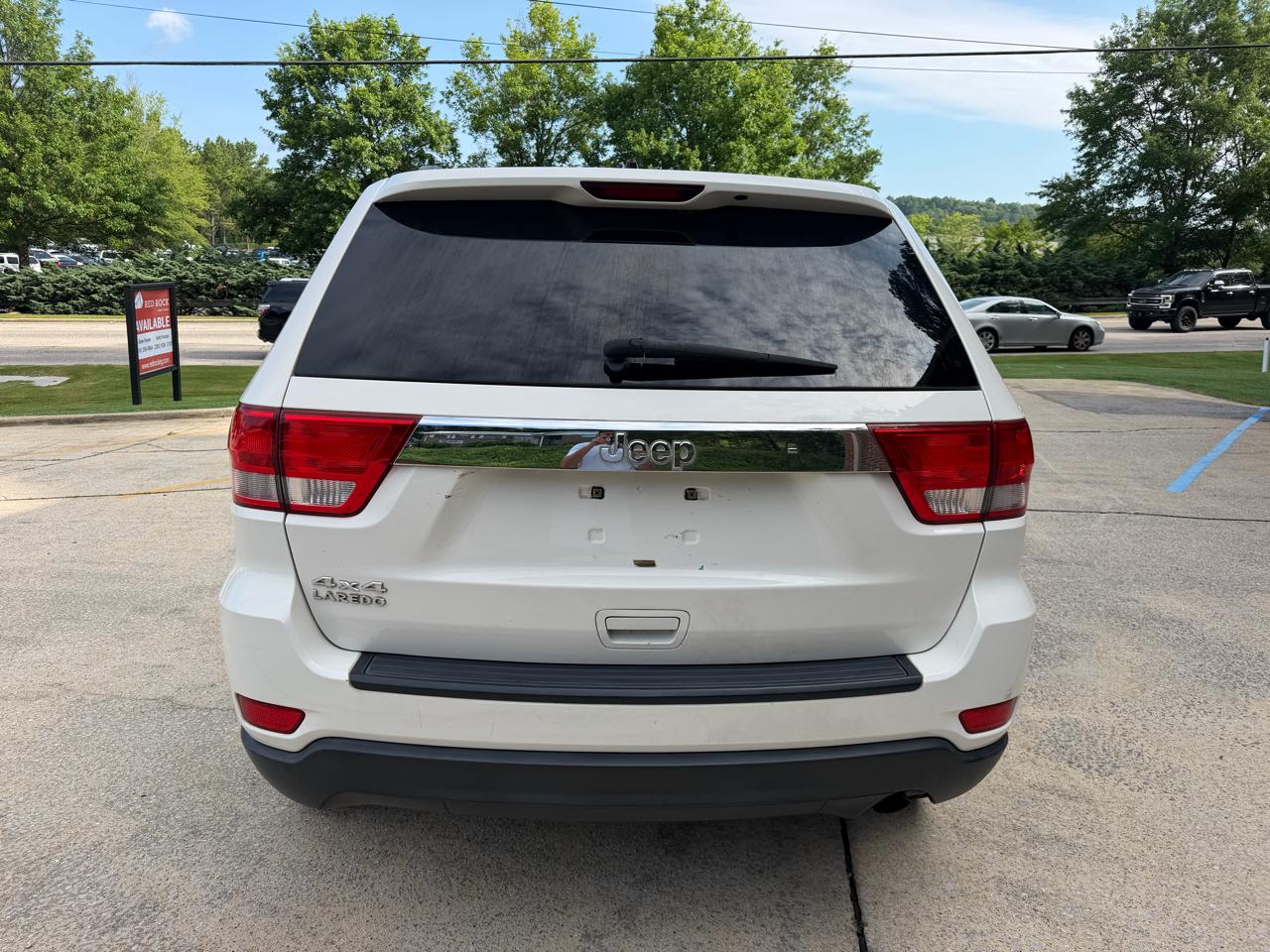Jeep Grand Cherokee Laredo 4WD 2012