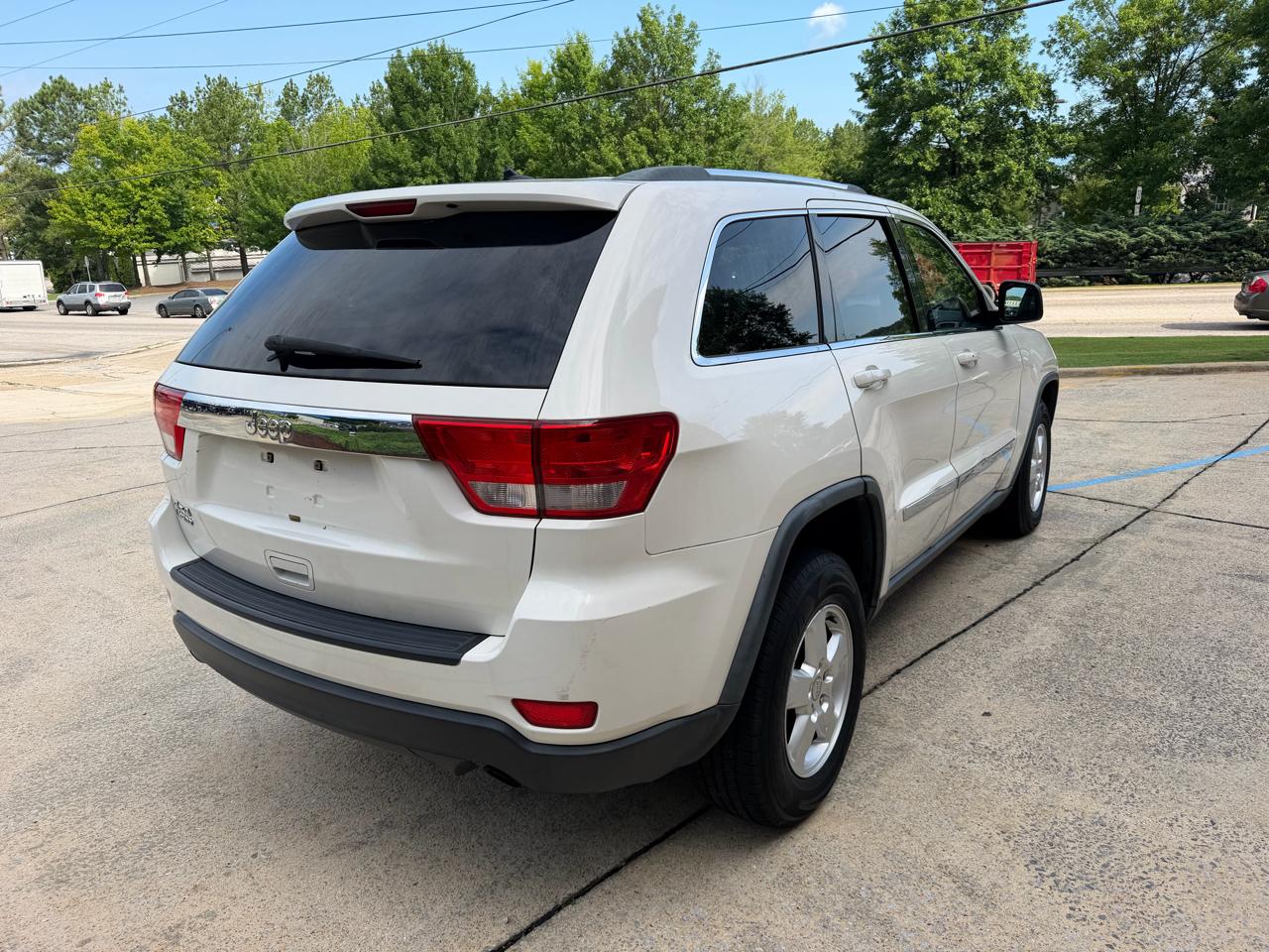 Jeep Grand Cherokee Laredo 4WD 2012
