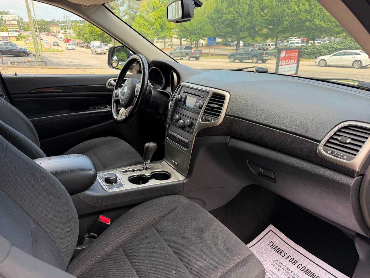 Jeep Grand Cherokee Laredo 4WD 2012