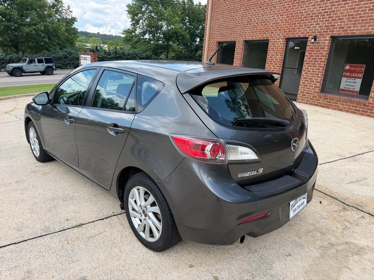 Mazda MAZDA3 i Touring AT 5-Door 2013