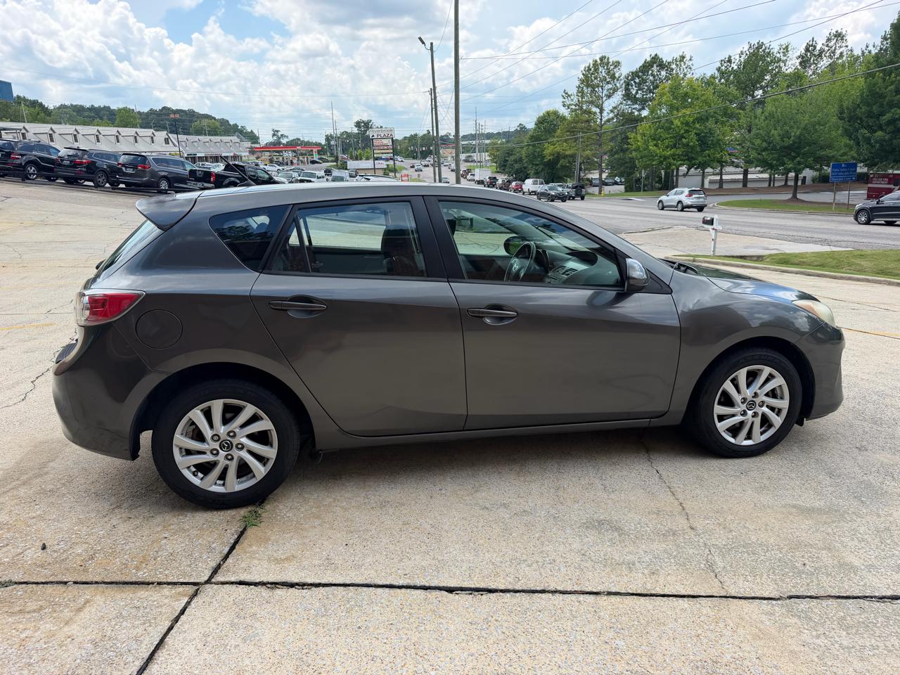Mazda MAZDA3 i Touring AT 5-Door 2013