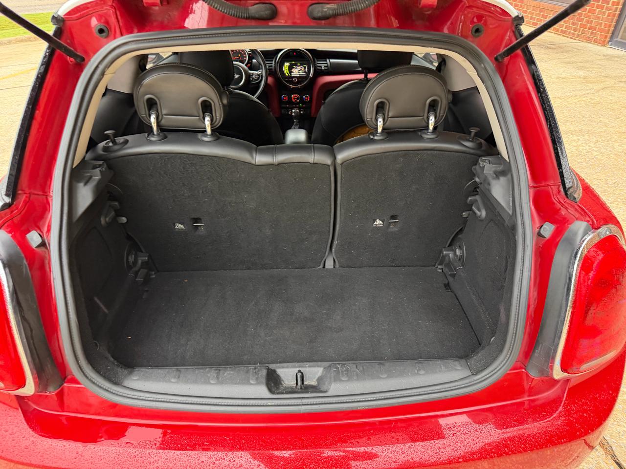MINI Cooper Base 2015
