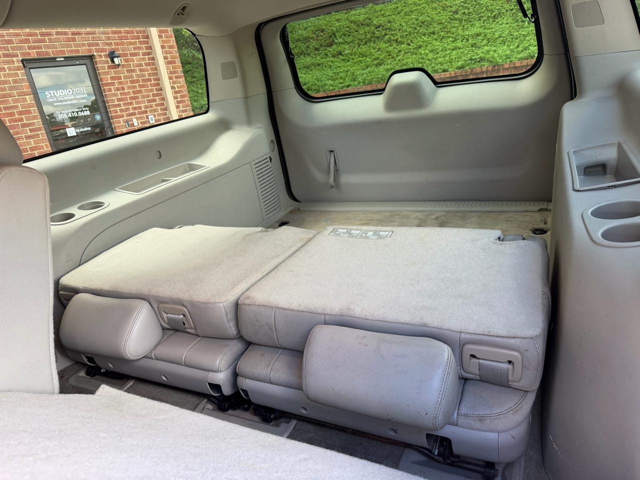 GMC Yukon XL SLT 1/2 Ton 2WD 2014