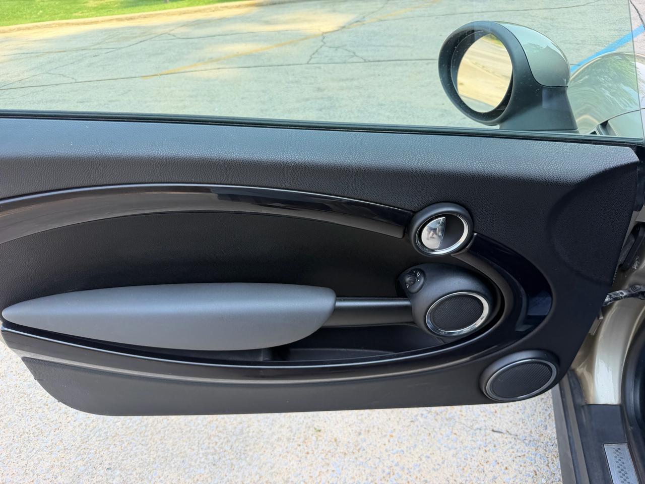 MINI Cooper S Convertible 2010