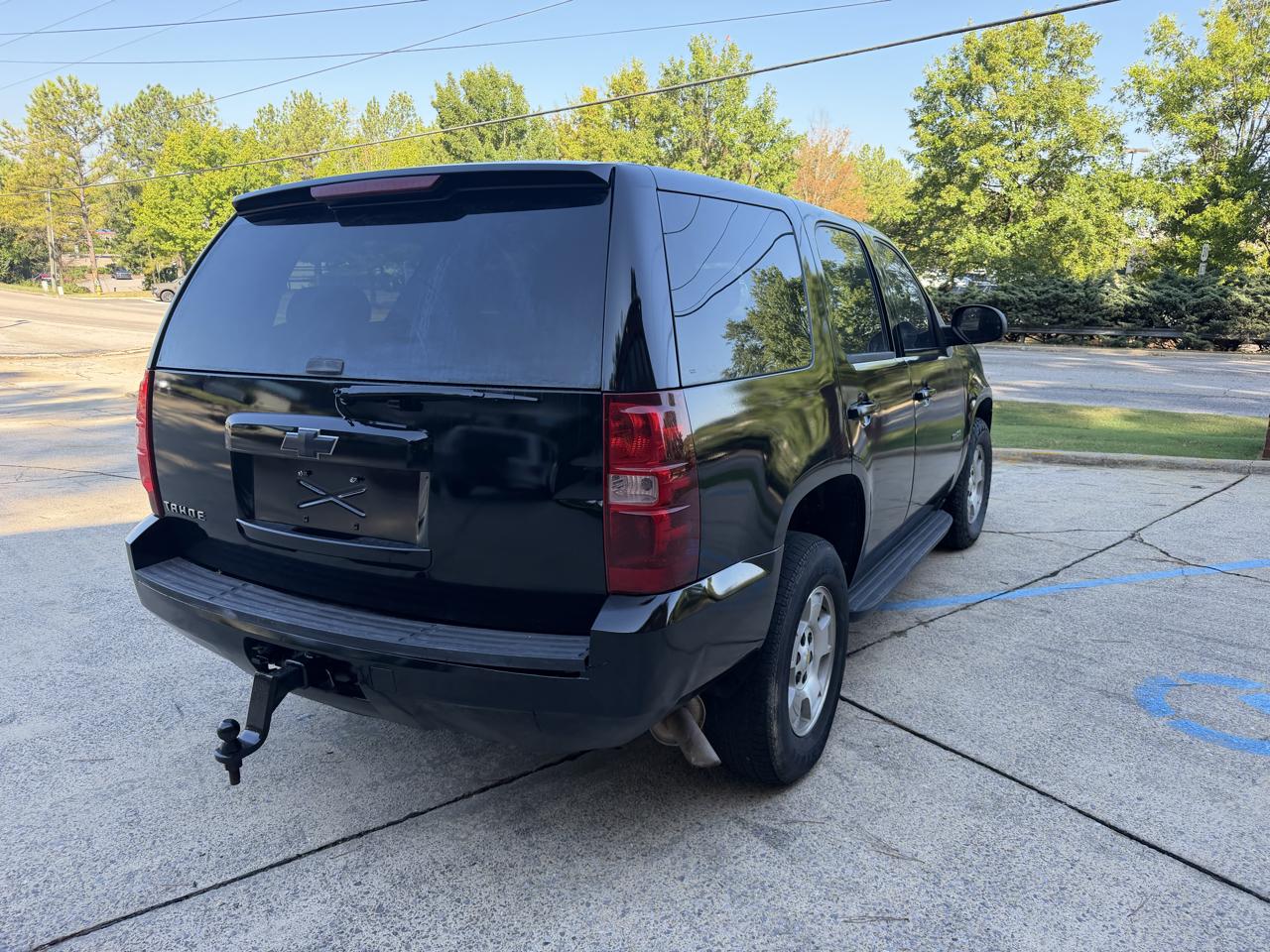 Chevrolet Tahoe LS 2WD 2009
