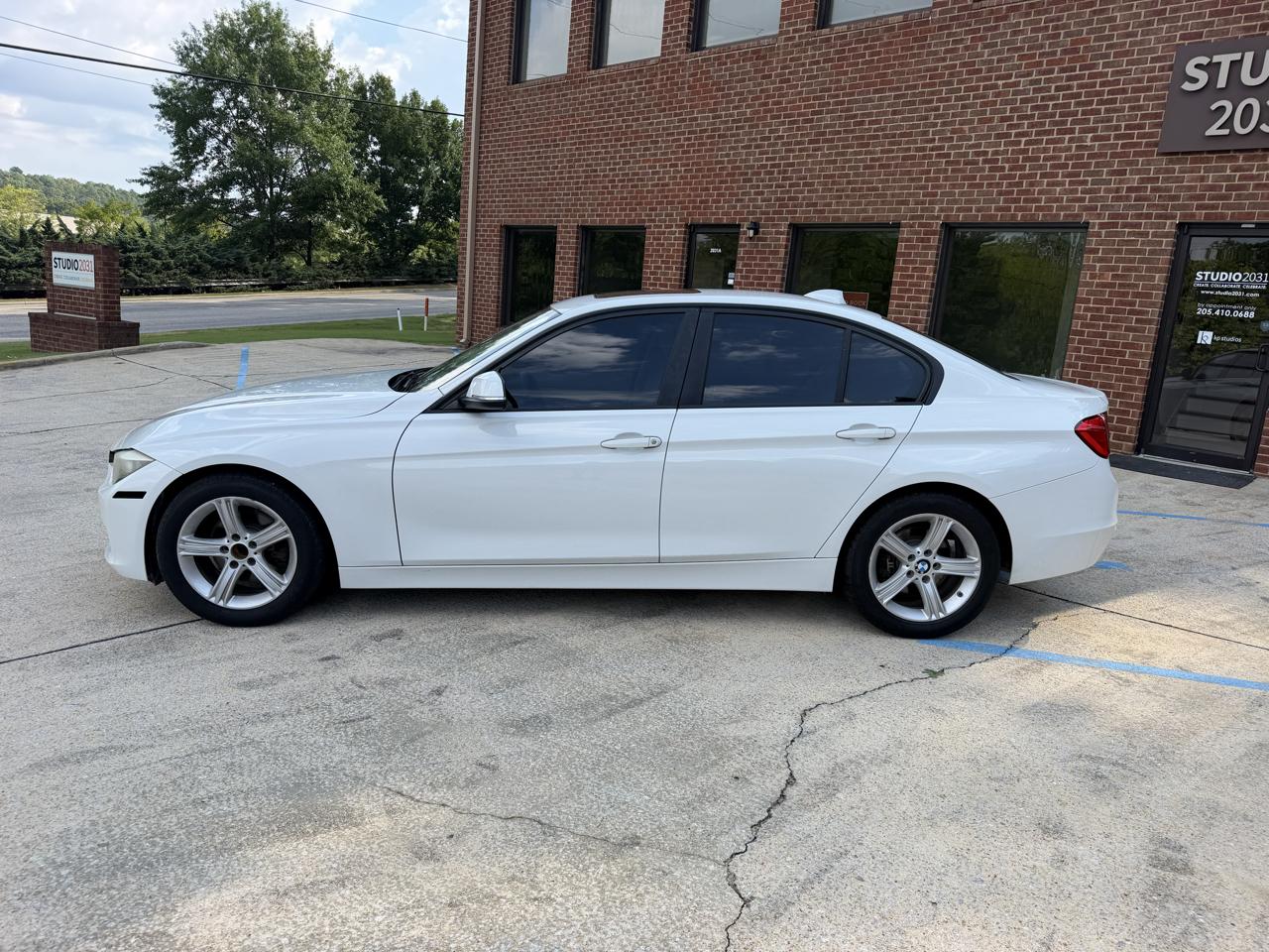 BMW 3-Series 328i Sedan 2013