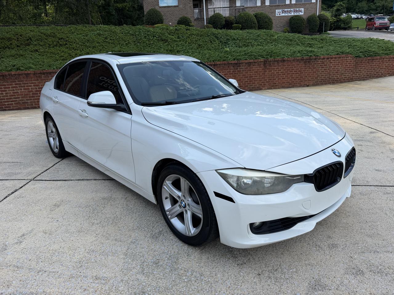 BMW 3-Series 328i Sedan 2013