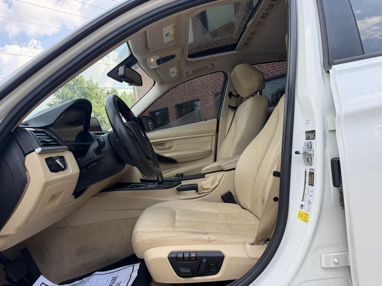 BMW 3-Series 328i Sedan 2013