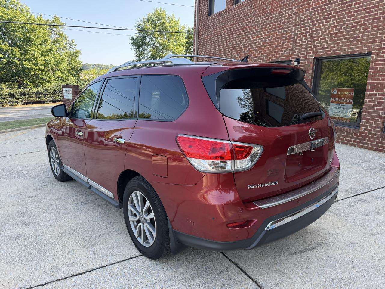 Nissan Pathfinder S 2WD 2016