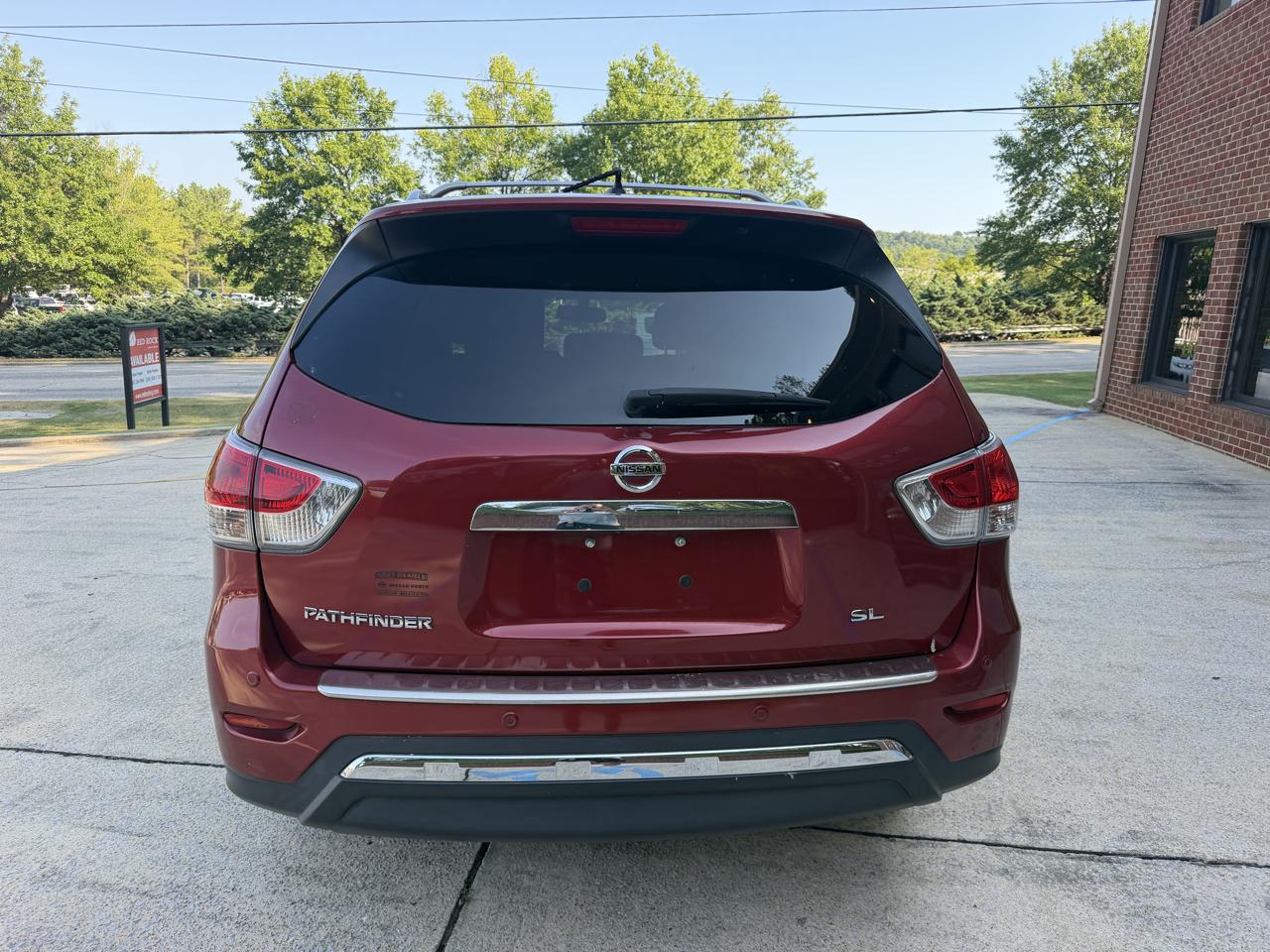 Nissan Pathfinder S 2WD 2016