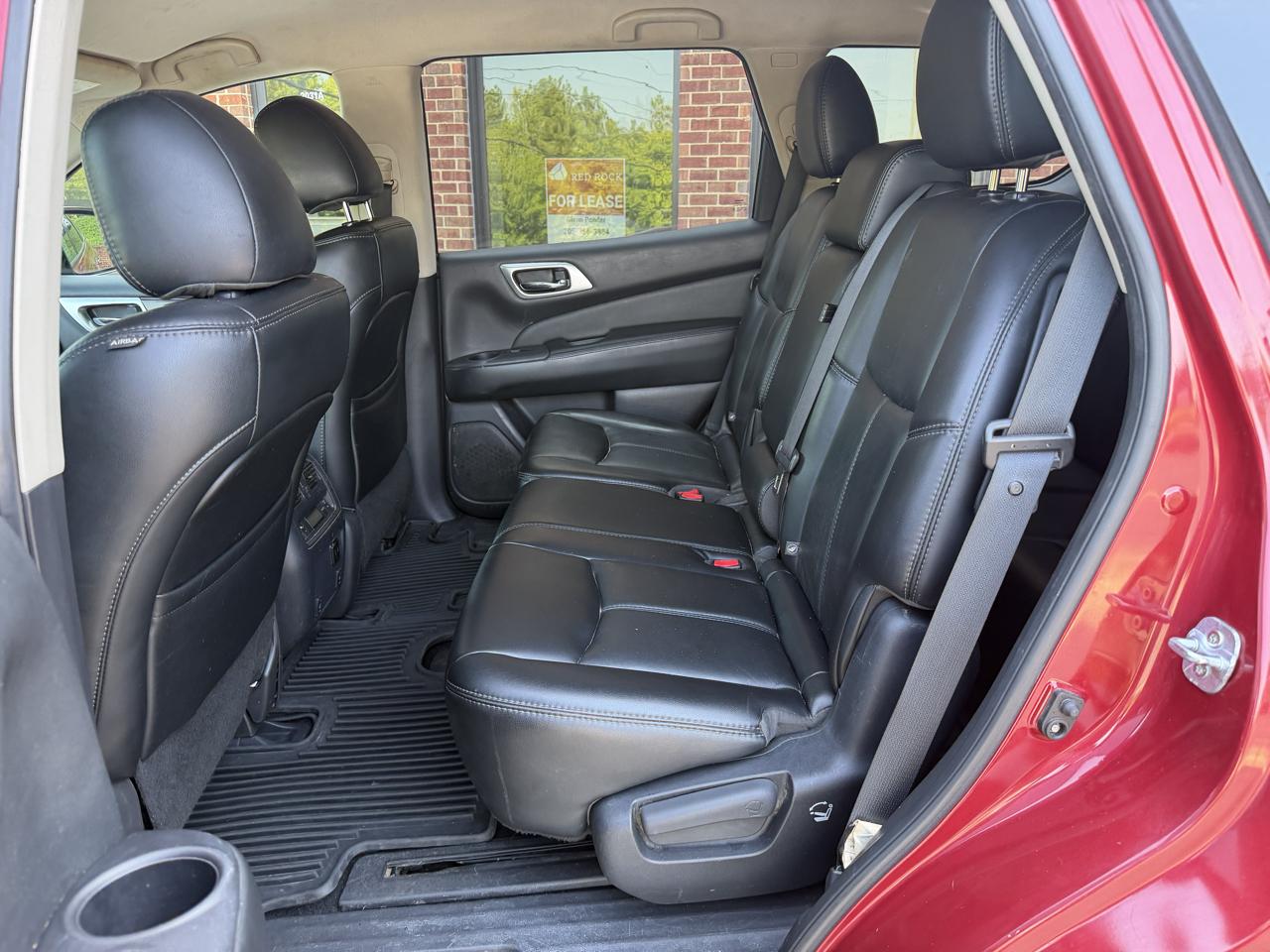 Nissan Pathfinder S 2WD 2016