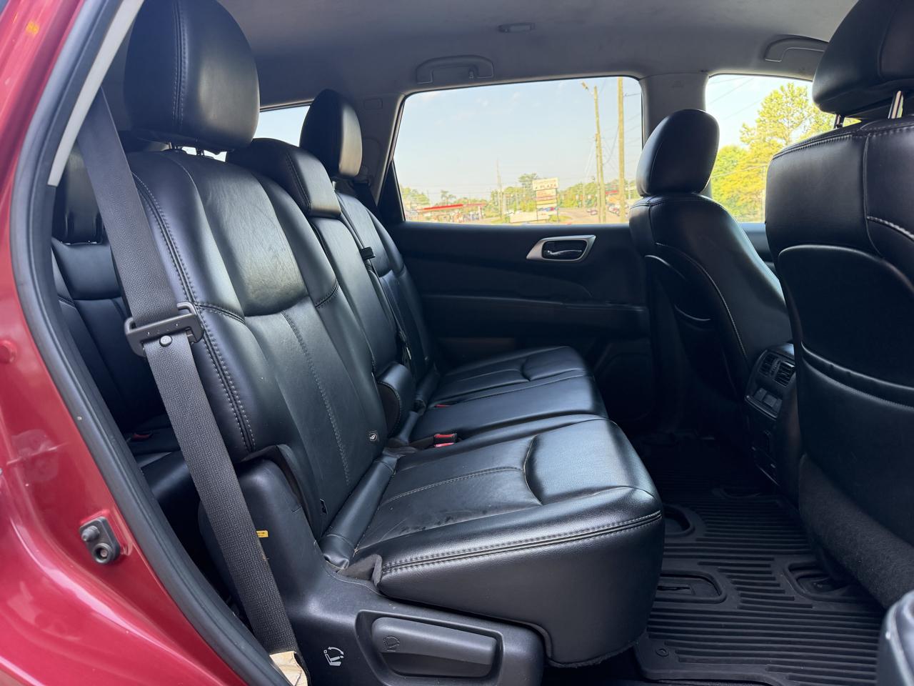 Nissan Pathfinder S 2WD 2016
