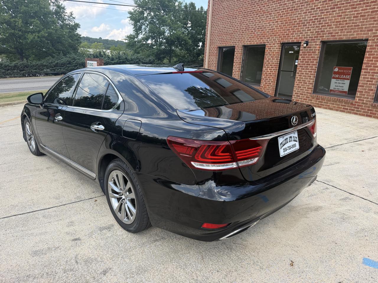 Lexus LS 460 Luxury Sedan AWD 2014