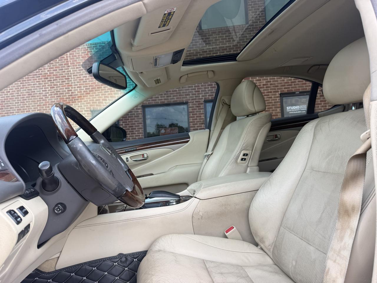 Lexus LS 460 Luxury Sedan AWD 2014