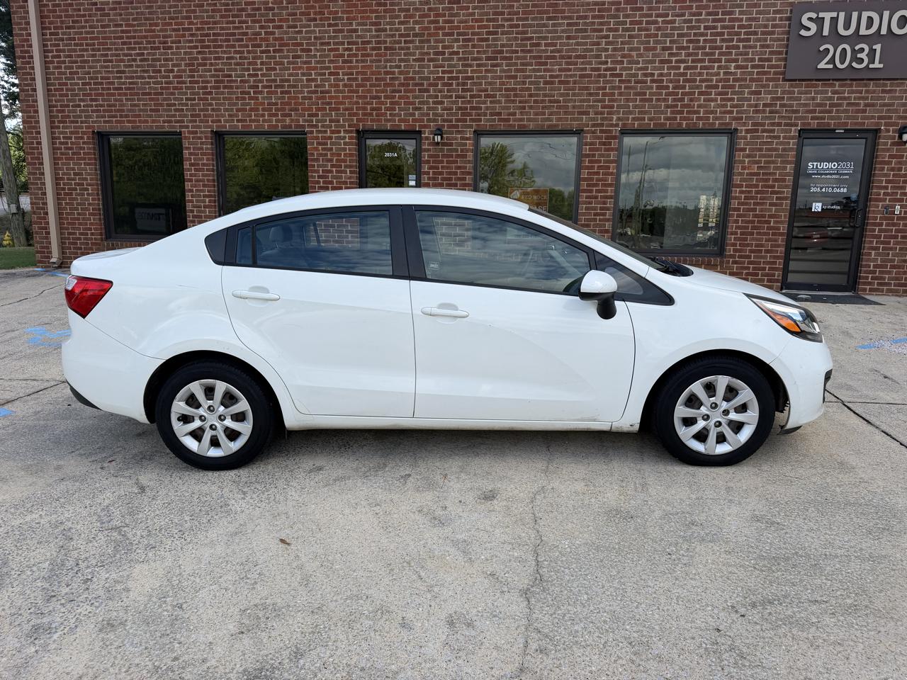 Kia Rio LX 2015