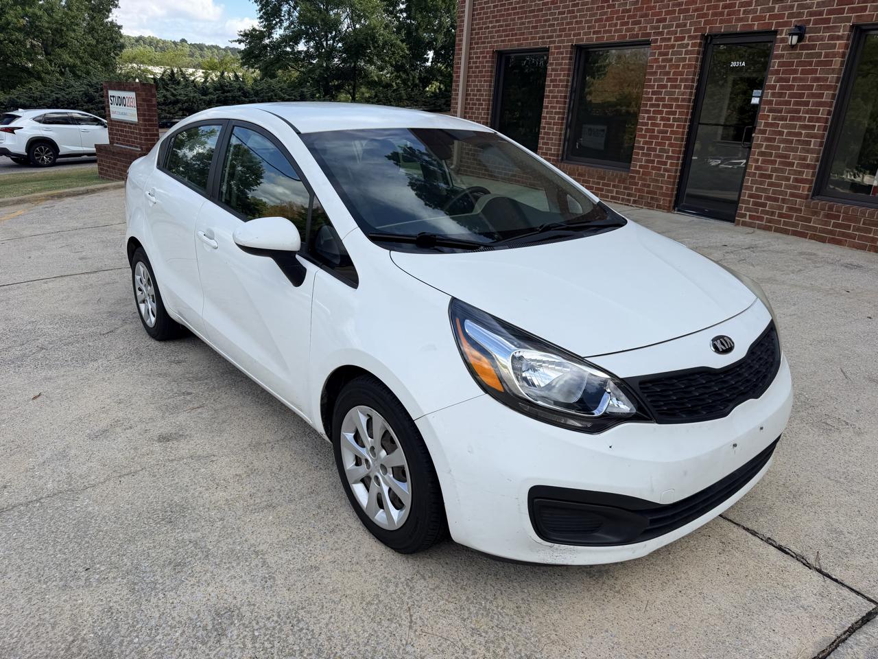 Kia Rio LX 2015