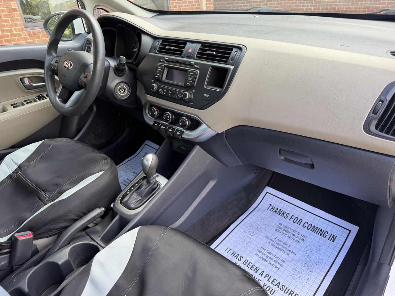 Kia Rio LX 2015