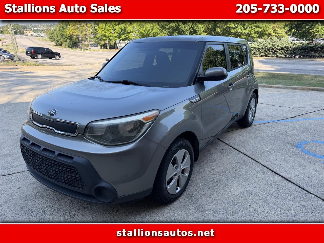 Gray 2015 Kia Soul Wagon Front-Wheel Drive Automatic