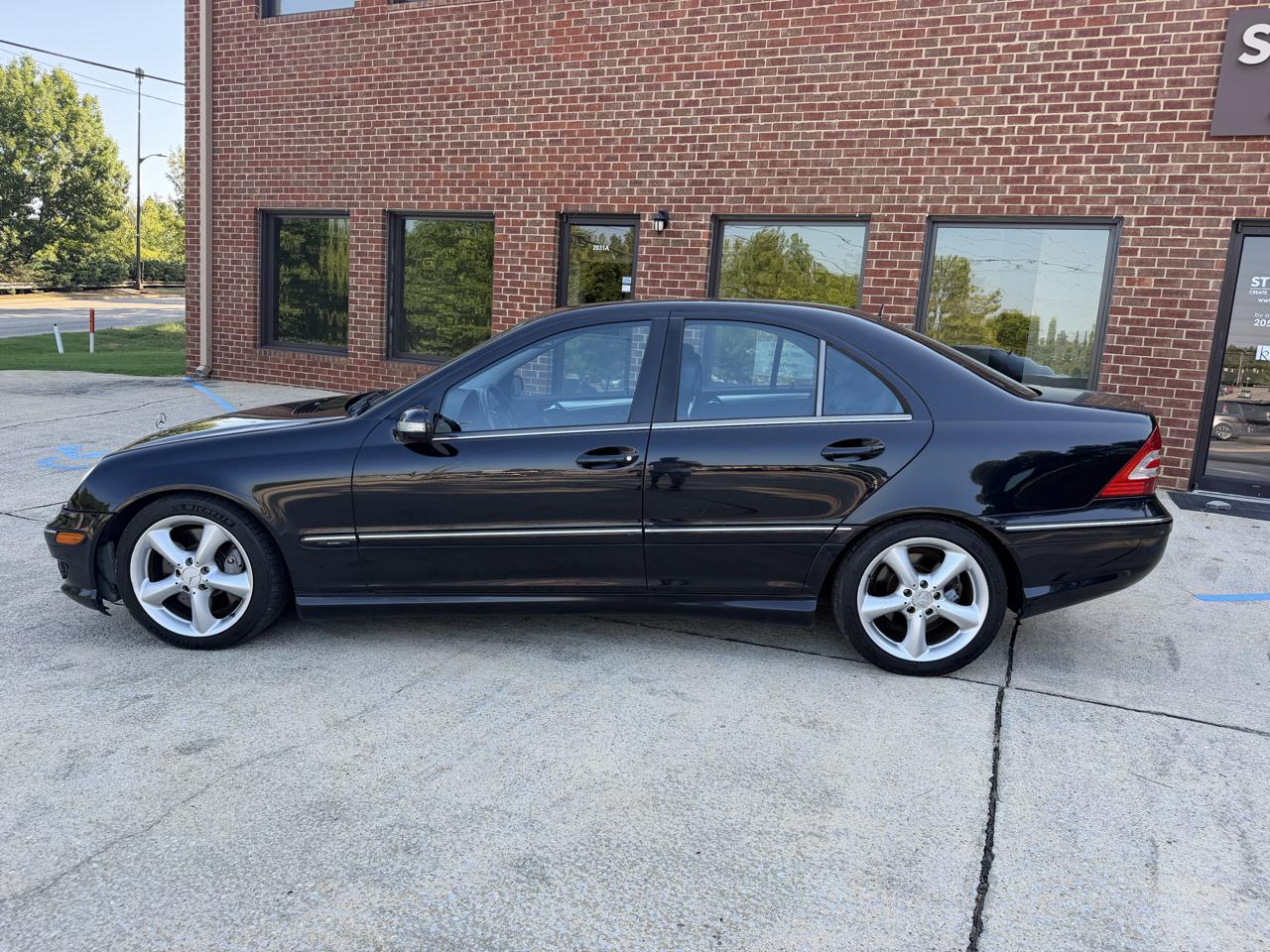 Mercedes-Benz C-Class C230 Sport Sedan 2006