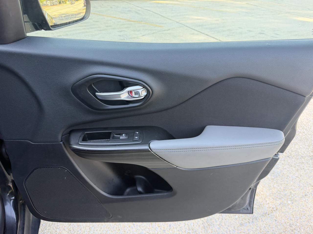 Jeep Cherokee Sport FWD 2014