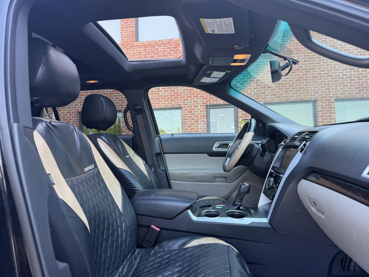 Ford Explorer Limited FWD 2014