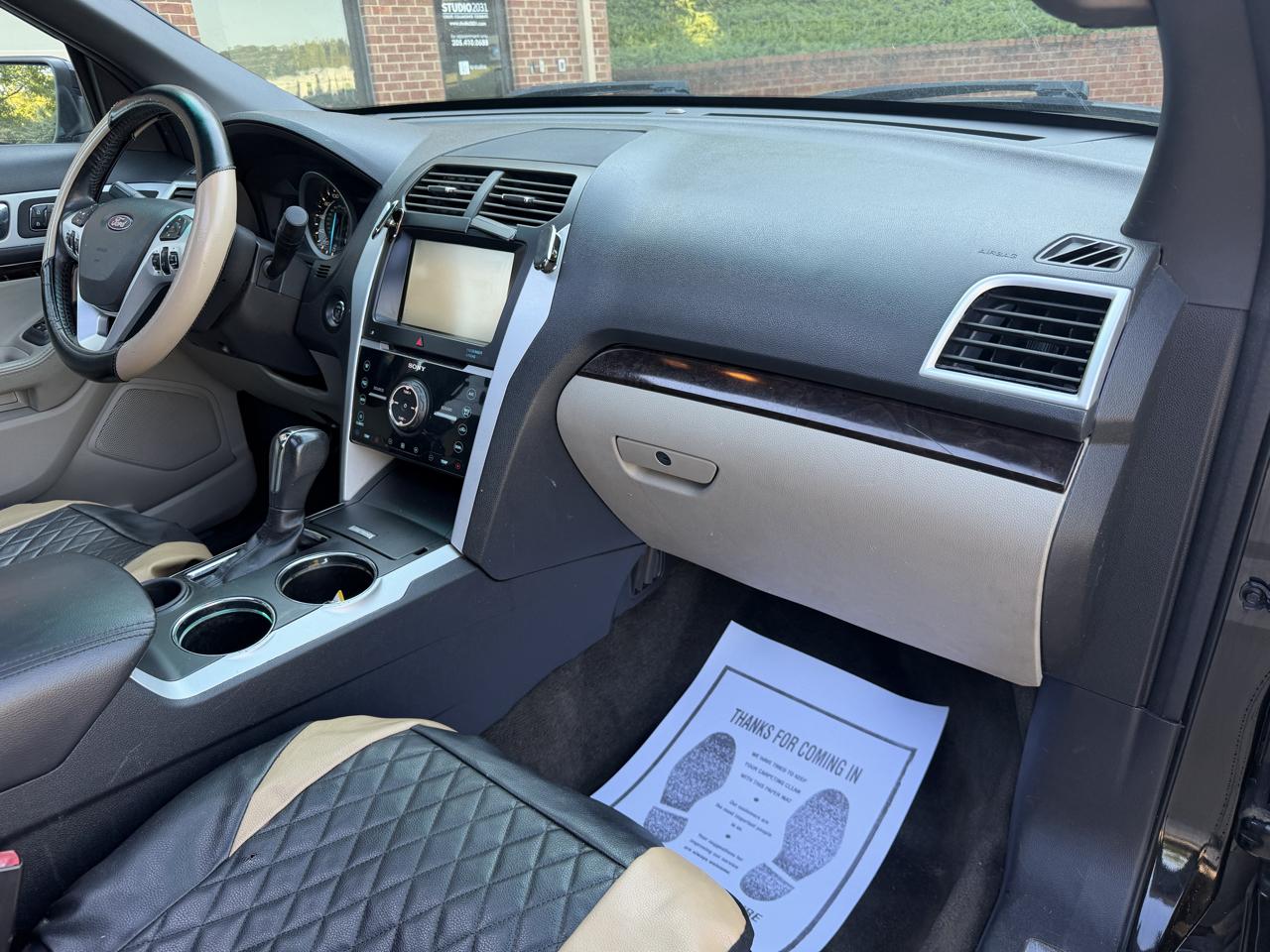 Ford Explorer Limited FWD 2014