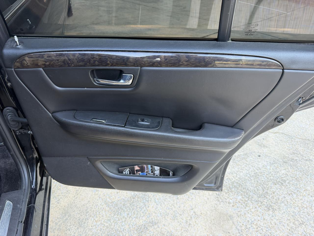 Cadillac Limousine Base 2008