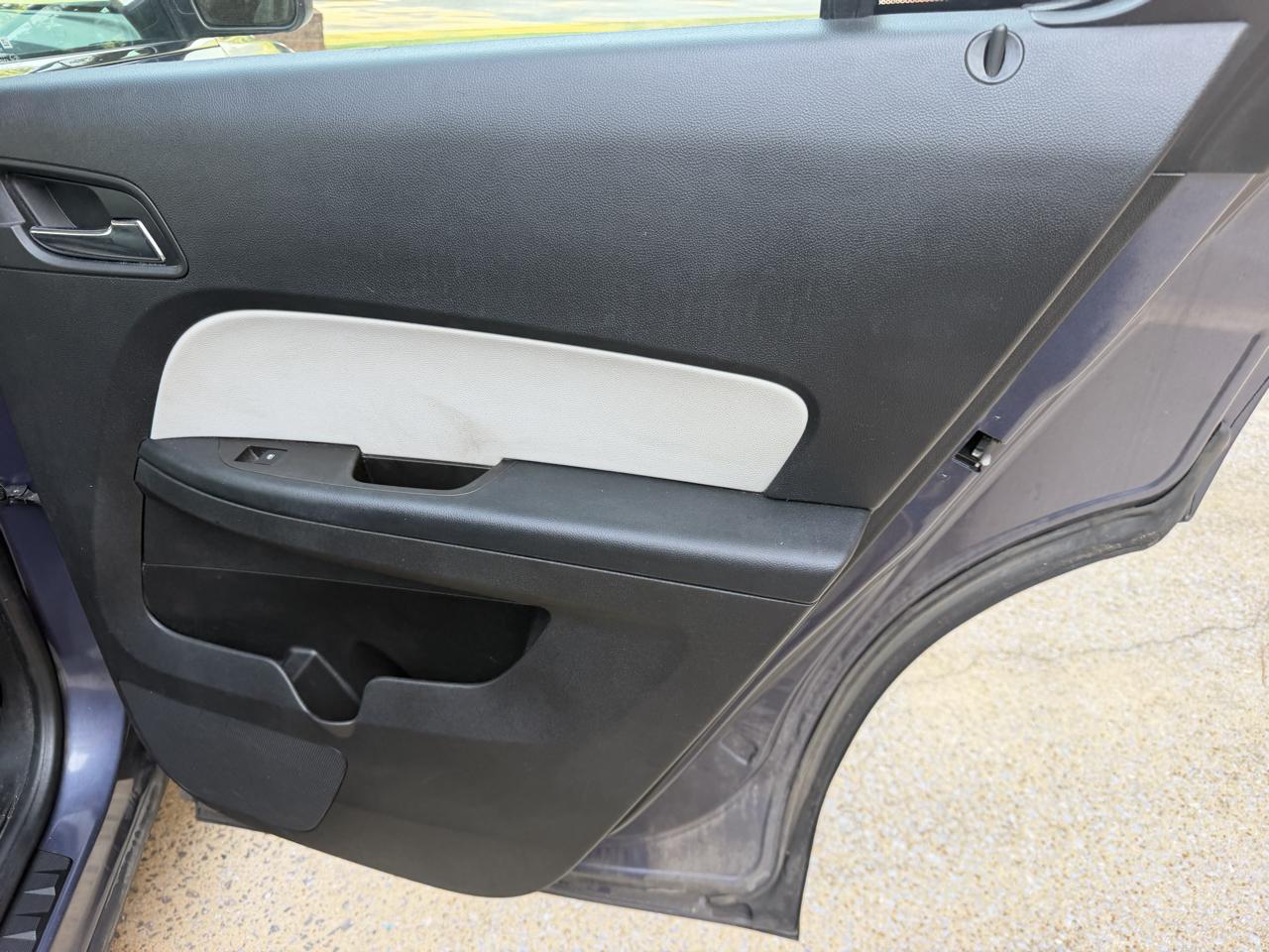 Chevrolet Equinox LS 2WD 2014