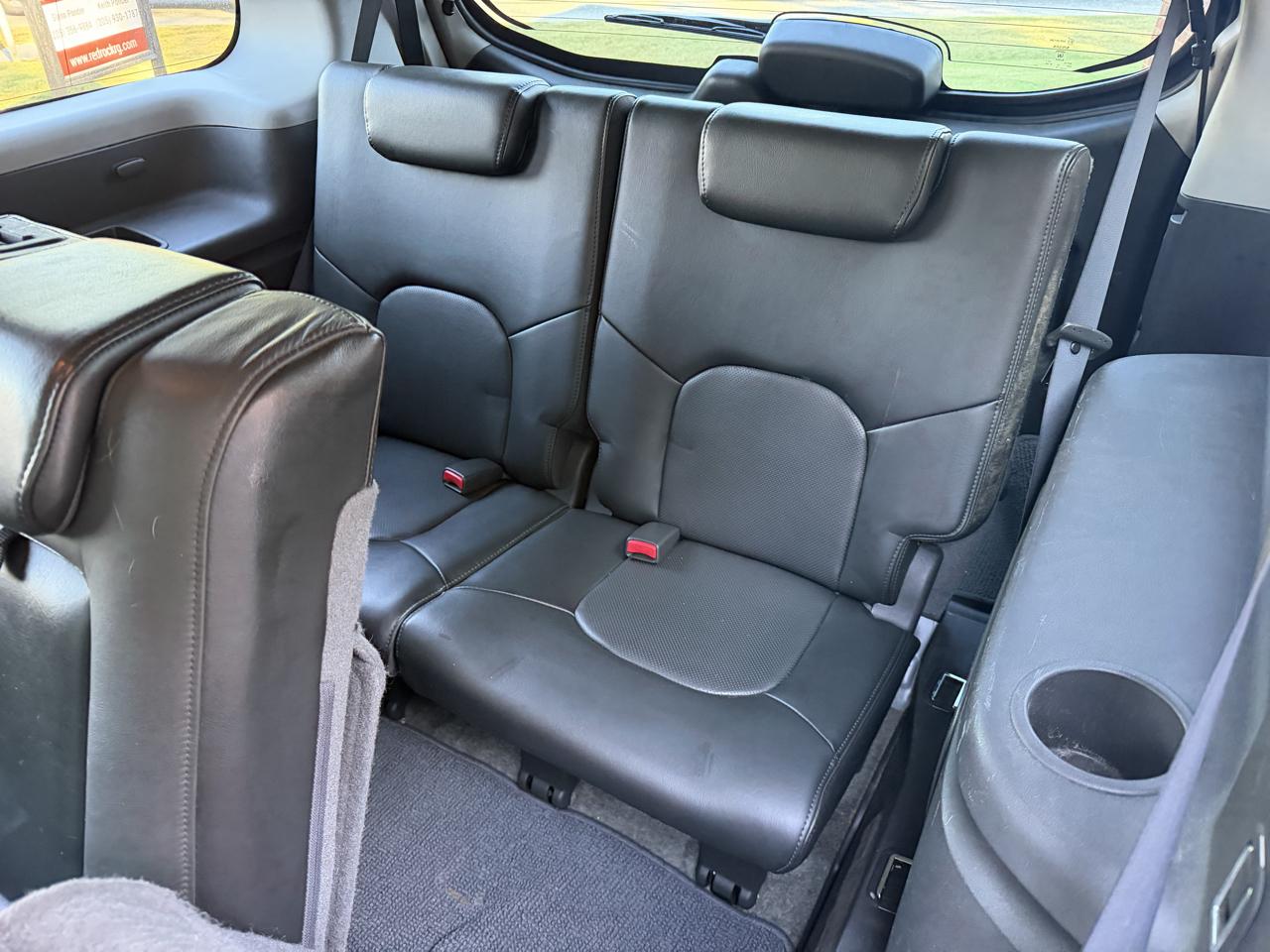 Nissan Pathfinder S 2WD 2011