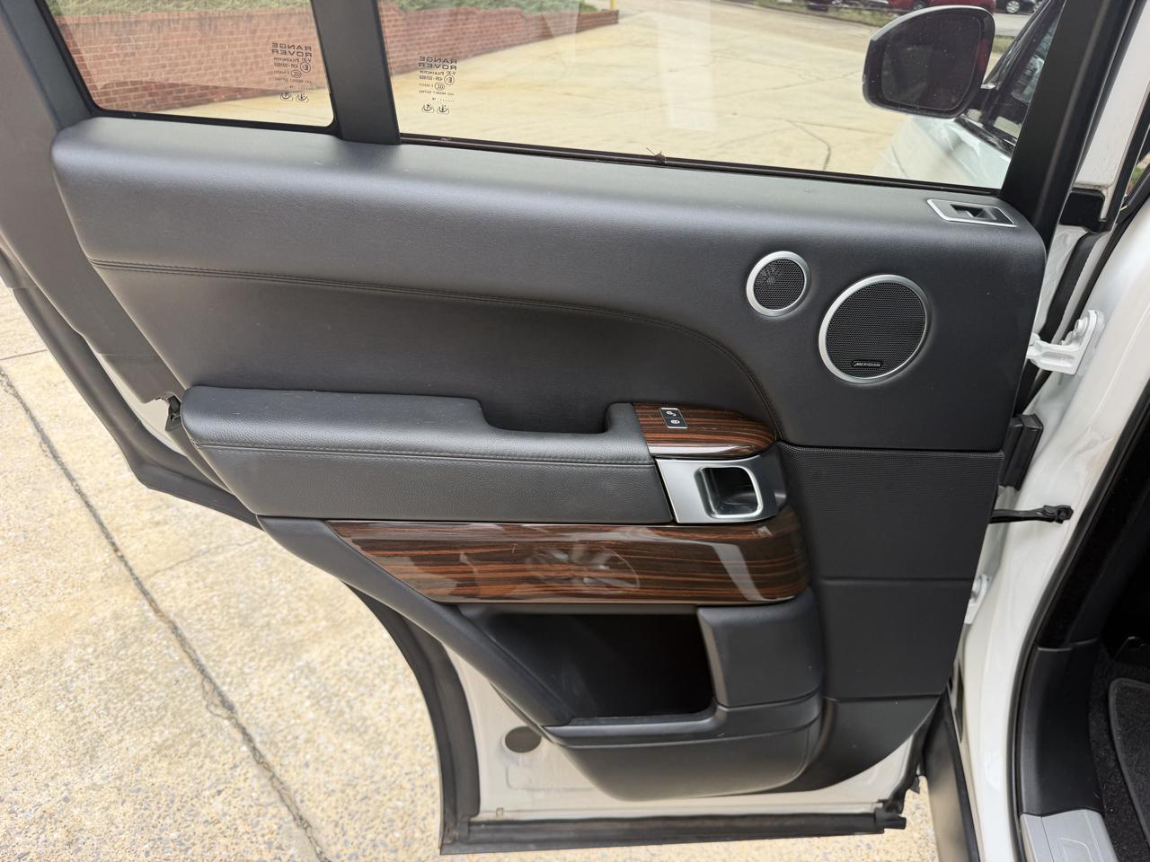 Land Rover Range Rover Base 2016