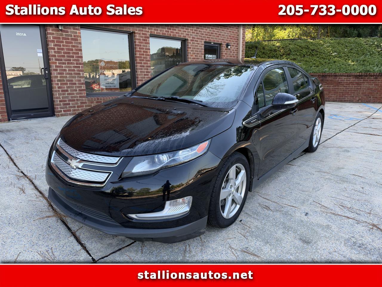  2013 Chevrolet Volt FWD   