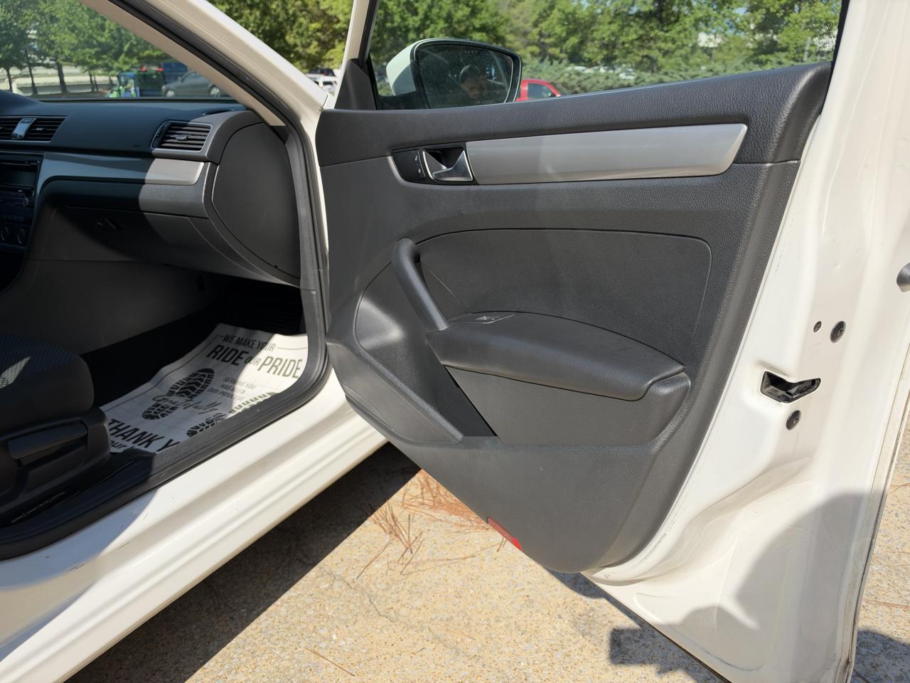 Volkswagen Passat S 6A 2015