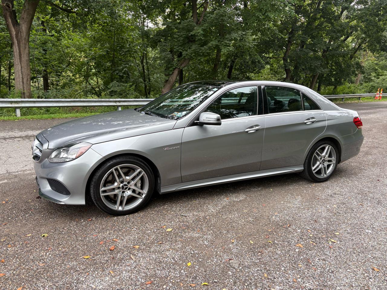 Mercedes-Benz E-Class E550 Sedan 4MATIC 2014