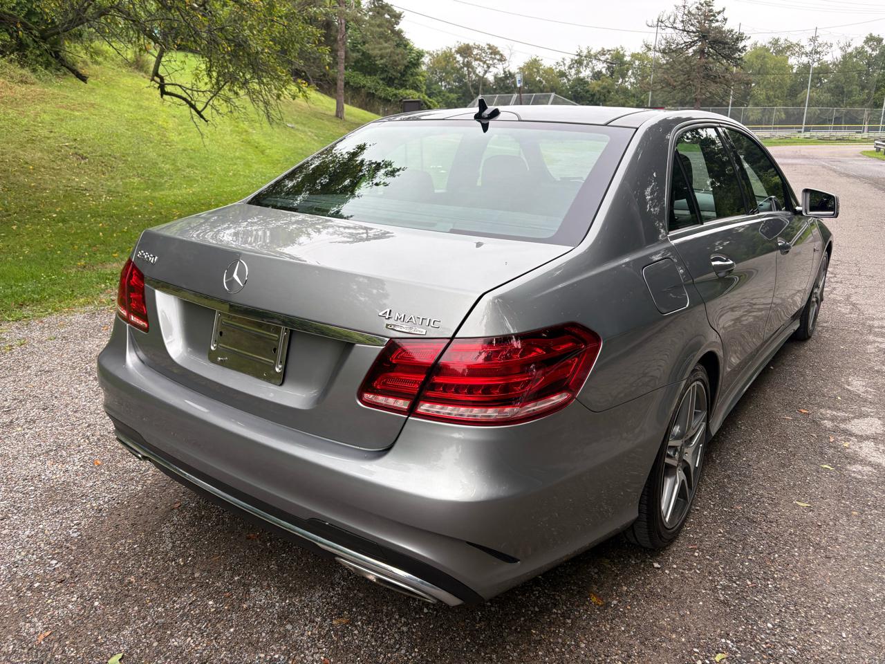 Mercedes-Benz E-Class E550 Sedan 4MATIC 2014