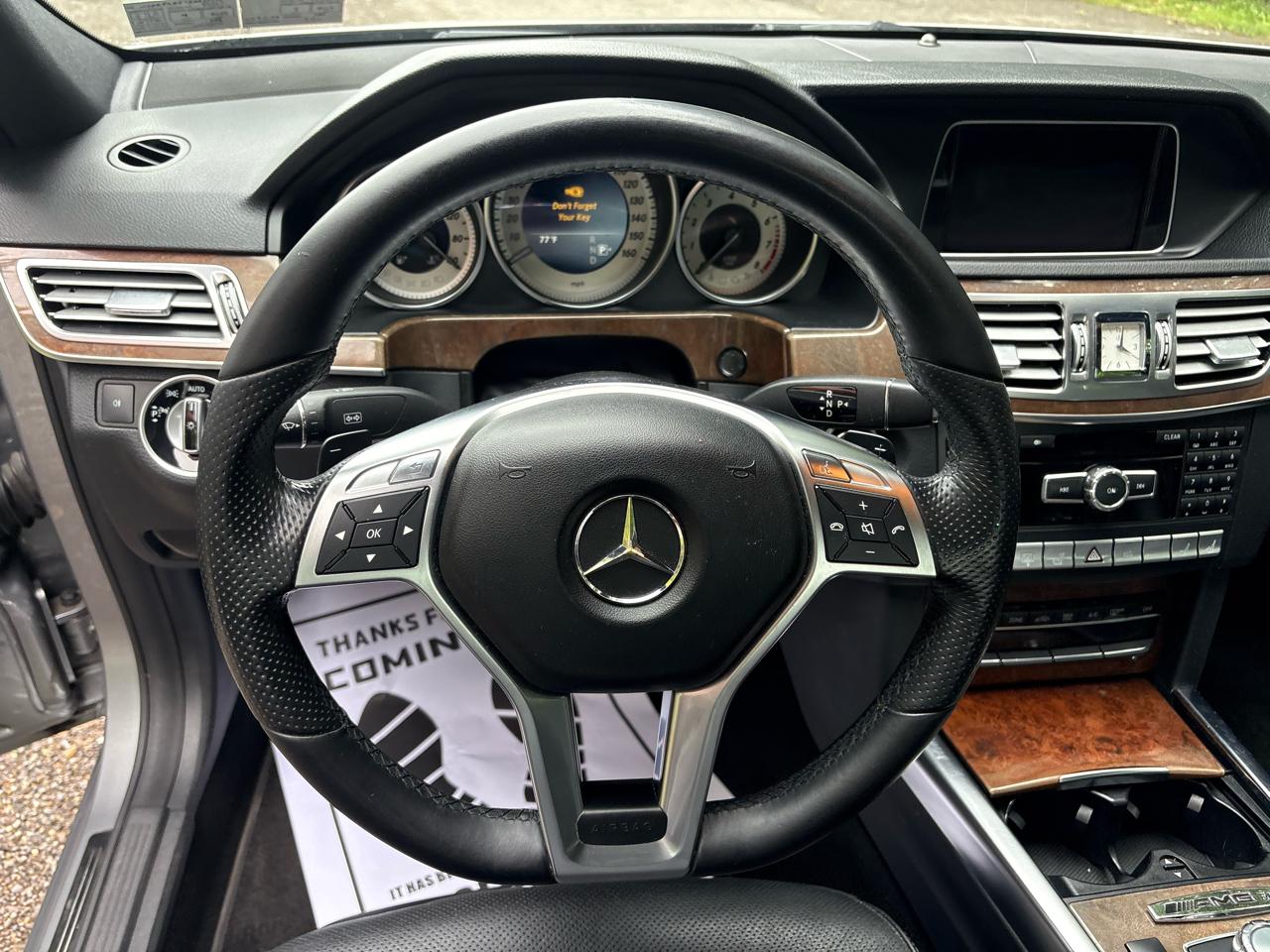 Mercedes-Benz E-Class E550 Sedan 4MATIC 2014