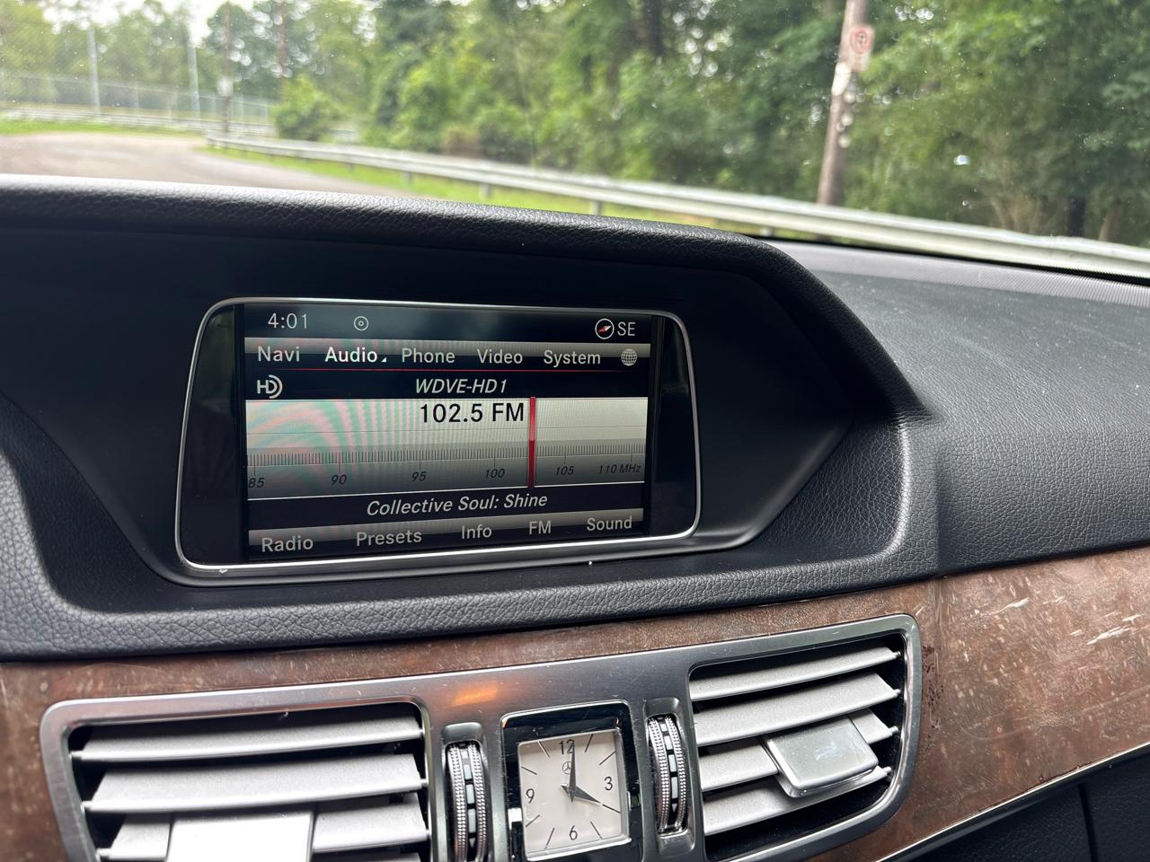 Mercedes-Benz E-Class E550 Sedan 4MATIC 2014