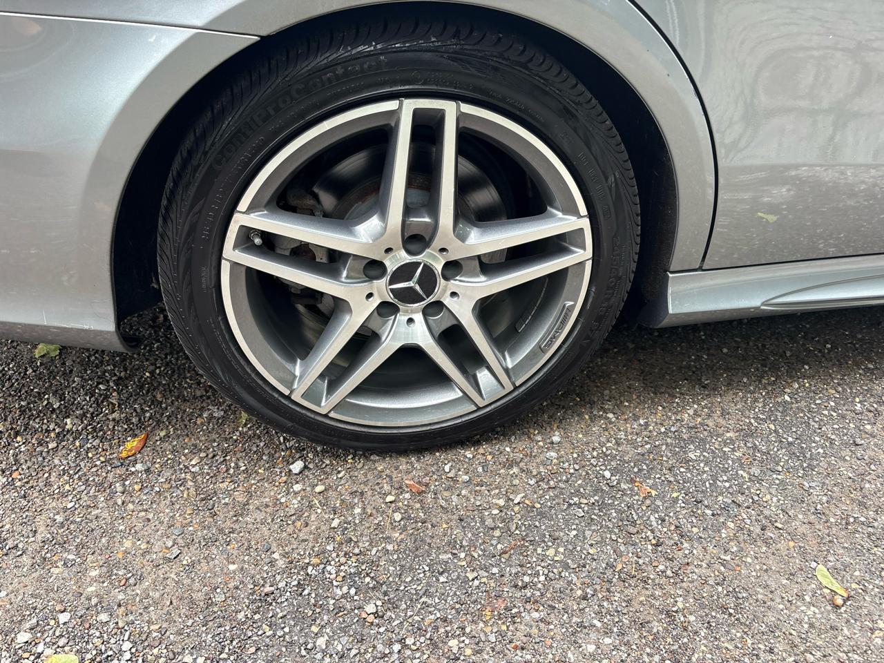 Mercedes-Benz E-Class E550 Sedan 4MATIC 2014