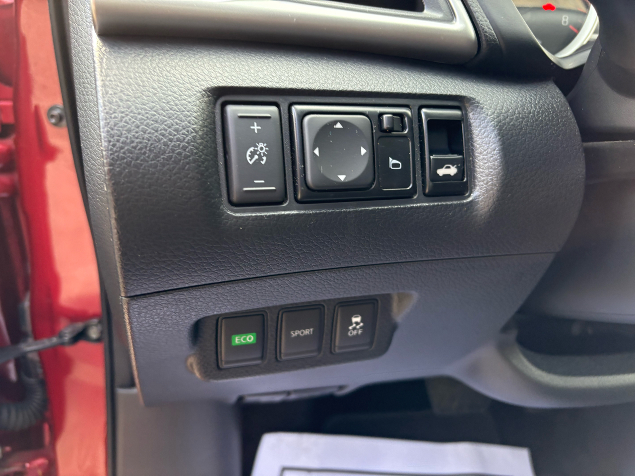 2016 Nissan Sentra S photo 3