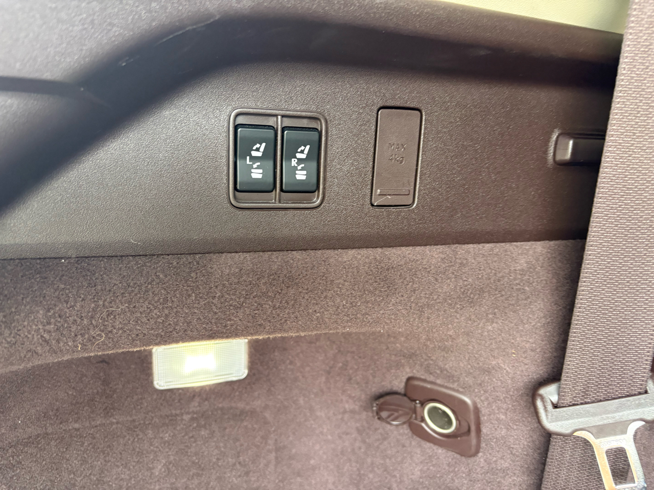 Lexus RX 450hL Base 2018 Lexus RX 450hL Base 2018